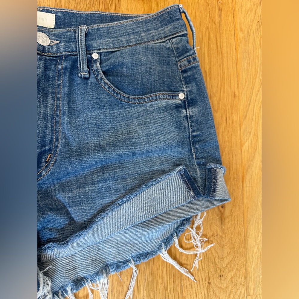 Mother Rascal Slit Flip Denim Short - Picture 6 of 8